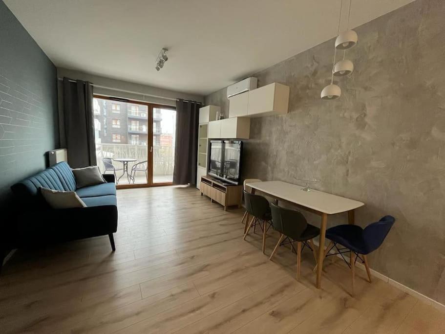 Luksusowy Apartament Z Parkingiem I Klimatyzacja W Samym Centrum Wroclawia Экстерьер фото