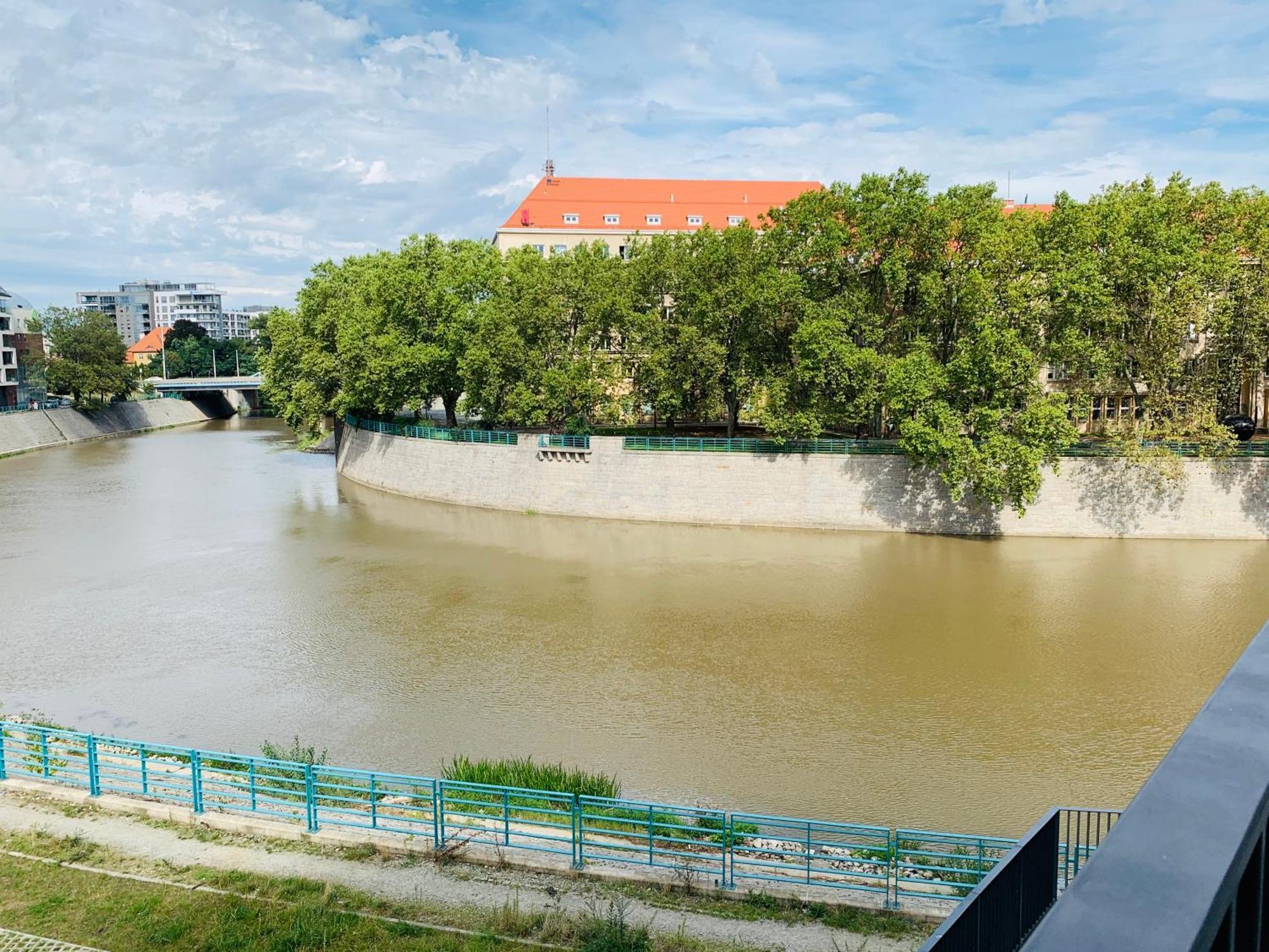 Luksusowy Apartament Z Parkingiem I Klimatyzacja W Samym Centrum Wroclawia Экстерьер фото