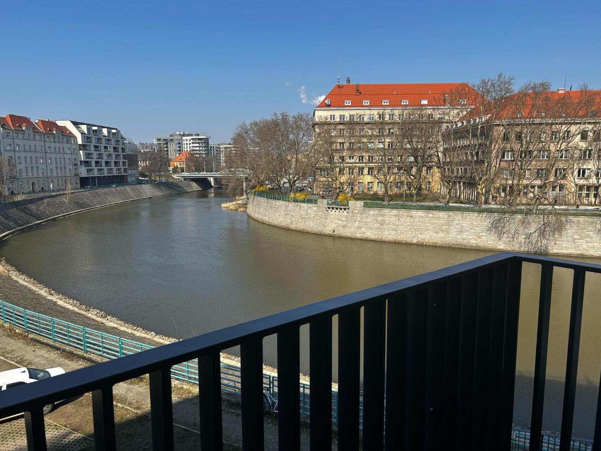 Luksusowy Apartament Z Parkingiem I Klimatyzacja W Samym Centrum Wroclawia Экстерьер фото